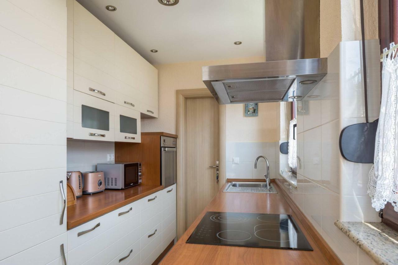 Apartment Novi Kaštela Екстериор снимка